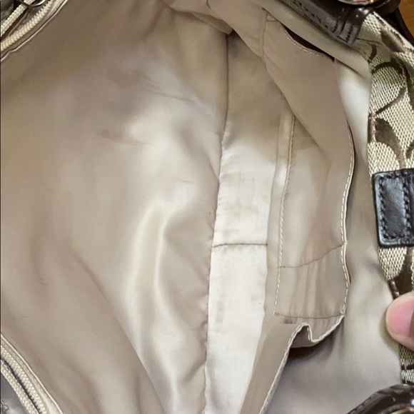 Signature Coach Brown Shoulder Bag - Picture 9 of 16